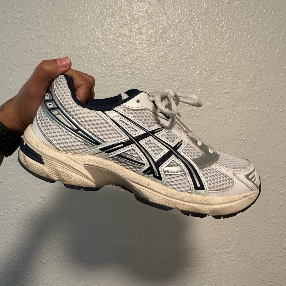 ASICS Women’s Gel 1130 sz 7.5